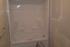 Installation-of-Acrylic-Fiberglass